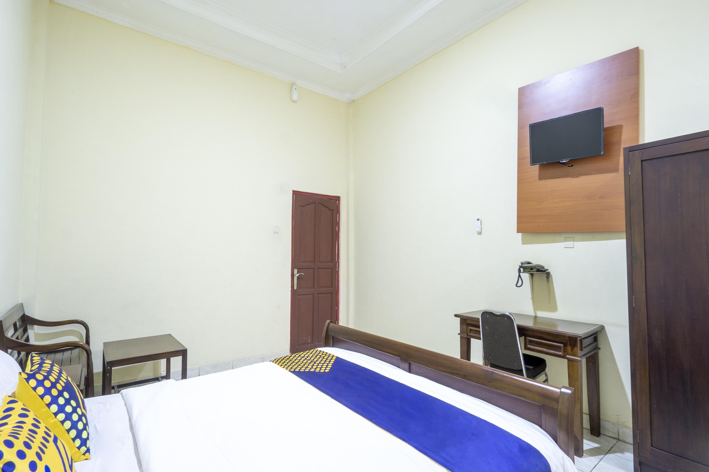 Super Oyo 3978 Hotel Danau Indah Bekasi Exteriér fotografie