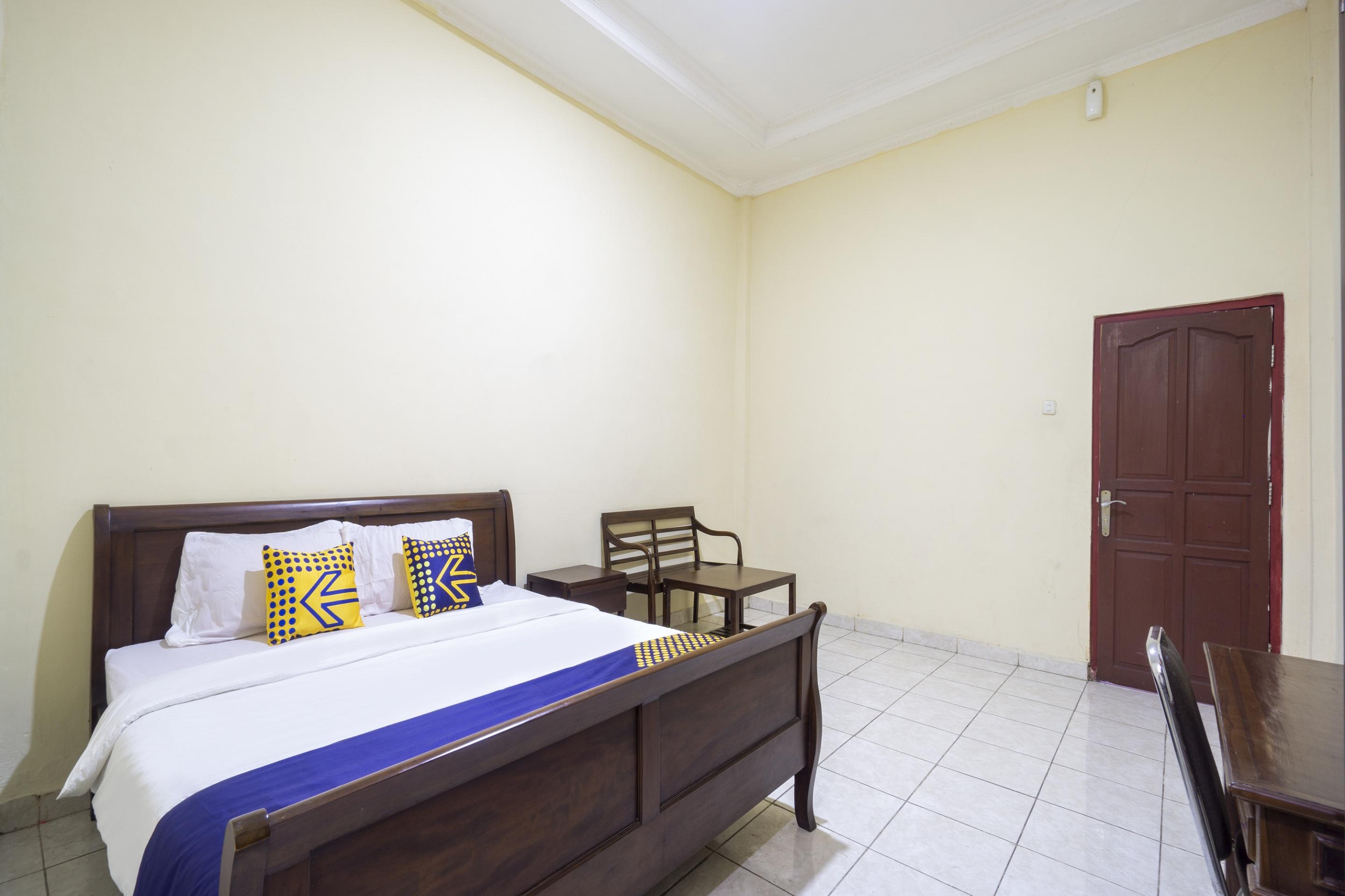 Super Oyo 3978 Hotel Danau Indah Bekasi Exteriér fotografie