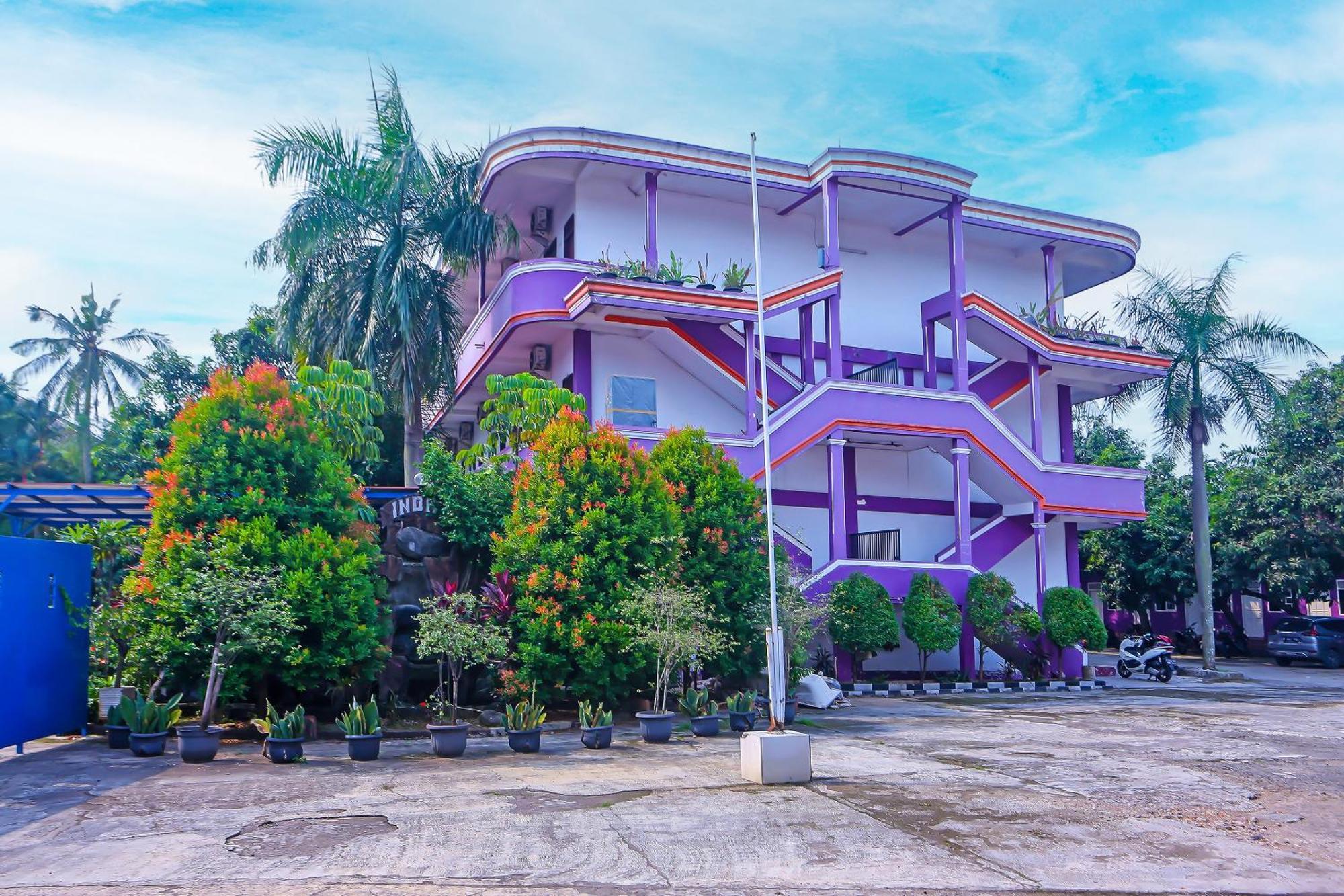 Super Oyo 3978 Hotel Danau Indah Bekasi Exteriér fotografie