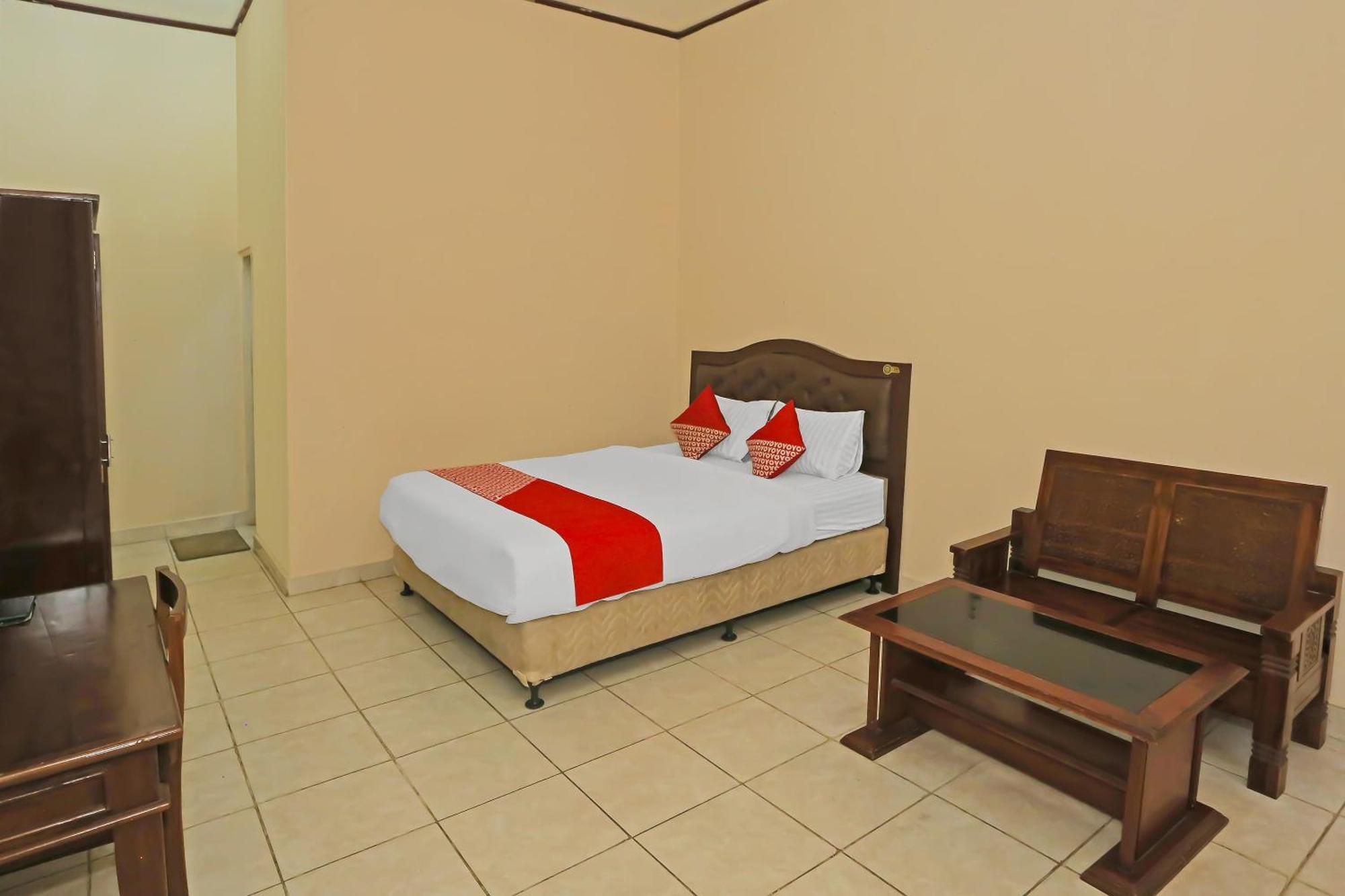 Super Oyo 3978 Hotel Danau Indah Bekasi Exteriér fotografie